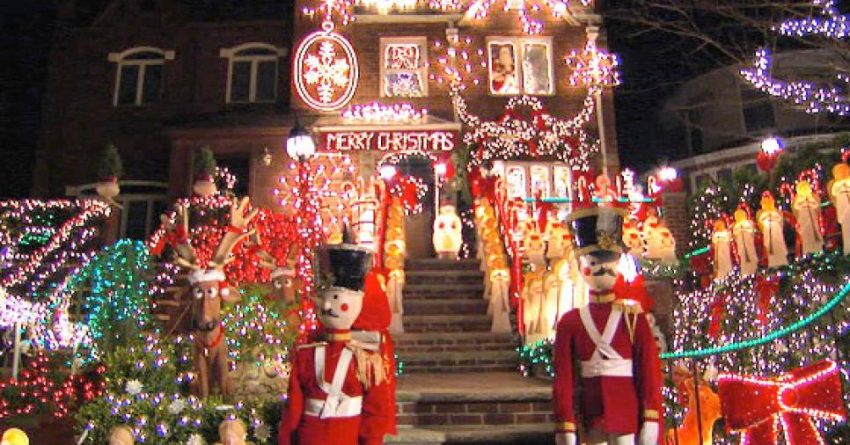 Best Christmas Decorated Houses In The World Blog 94 9 The Wave